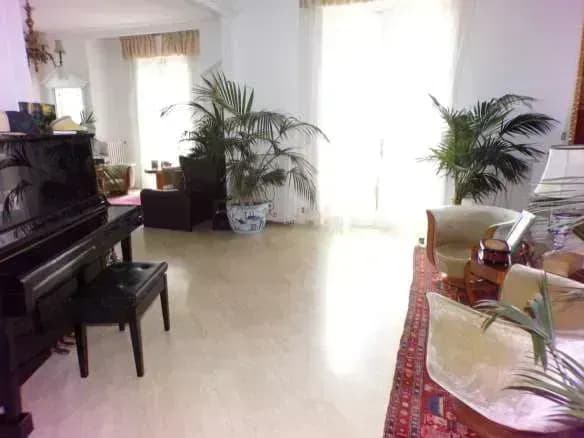 image N° 15 de la vente