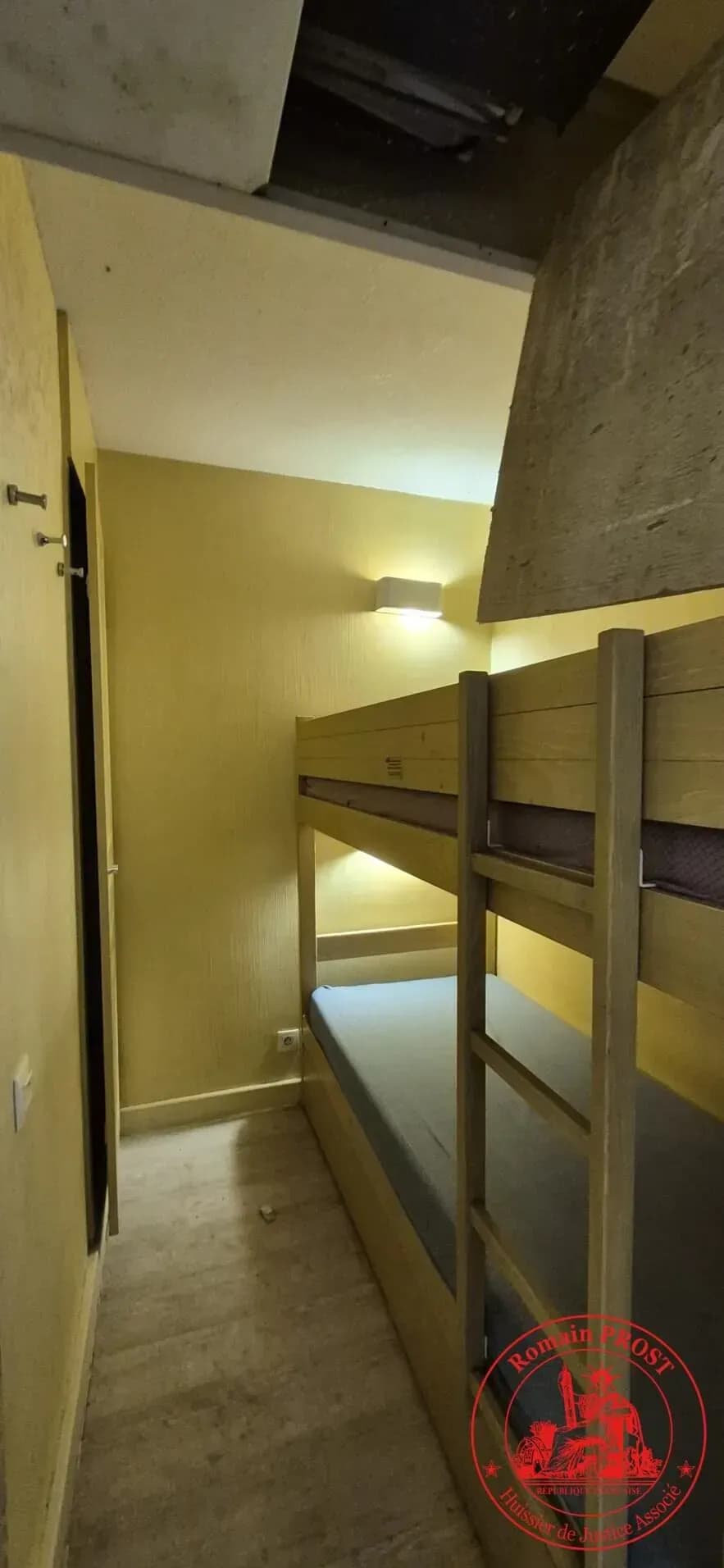 image N° 7 de la vente