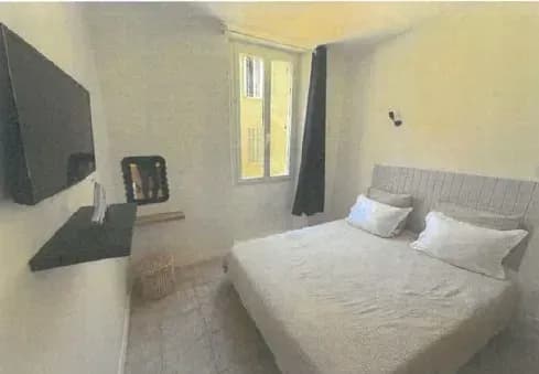 image N° 5 de la vente